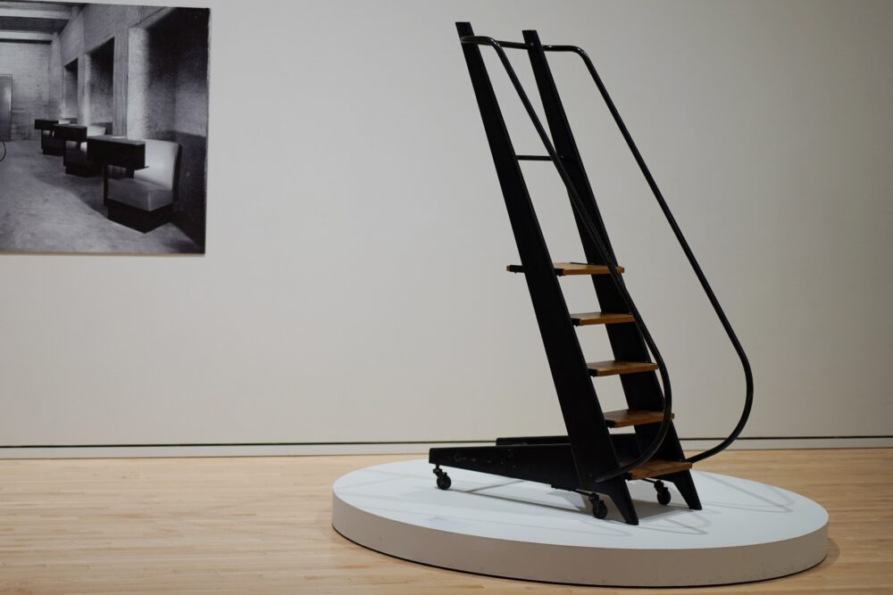 美術館レポ】「ジャン・プルーヴェ展 椅子から建築まで」│とりあえず家具