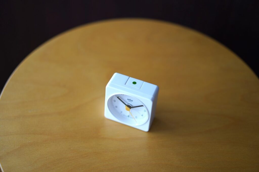 希少 日本製 CUPSULE CLOCK ポストモダン置時計 キネティックアート No.11590「ポストモダン クロック 〈SESSA SC-3000
