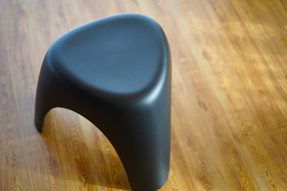 レビュー】これで1万円台！？柳宗理のエレファントスツールは生涯の友